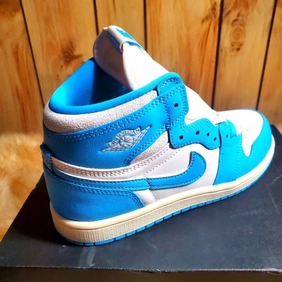 Kids Sz 3Y Air Jordan 1 Retro High OG (PS) Dk Powder Blue - Picture 1 of 11